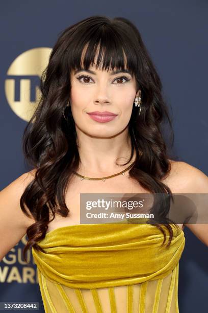 Jenna Lyng Adams attends the 28th Annual Screen Actors Guild Awards at Barker Hangar on February 27, 2022 in Santa Monica, California.