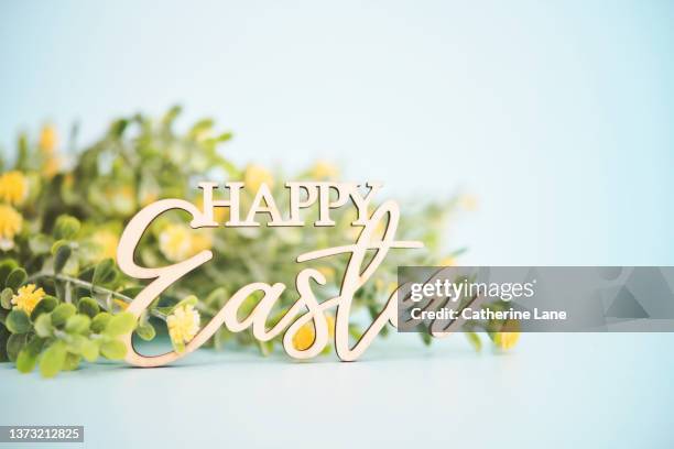 Easter Script Sign 1,316 Easter Script Stock Photos, High-Res Pictures, and Images - Getty ...