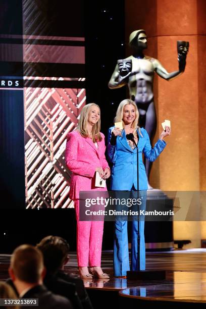 Lisa Kudrow and Mira Sorvino speak onstage during the 28th Screen Actors Guild Awards at Barker Hangar on February 27, 2022 in Santa Monica,...