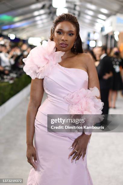 Jennifer Hudson attends the 28th Screen Actors Guild Awards at Barker Hangar on February 27, 2022 in Santa Monica, California. 1184596