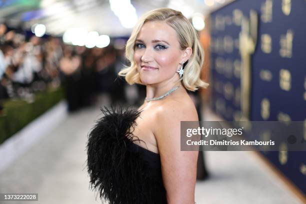 Emily Osment attends the 28th Screen Actors Guild Awards at Barker Hangar on February 27, 2022 in Santa Monica, California. 1184596