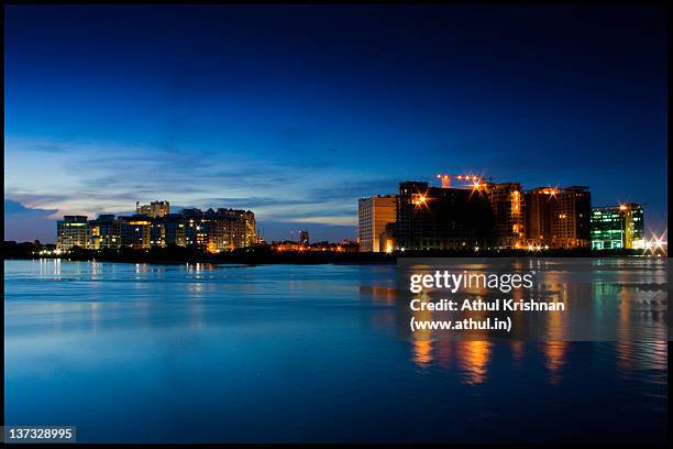 broken bridge - chennai stock pictures, royalty-free photos & images