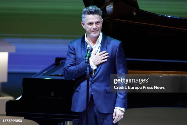 The singer, Alejandro Sanz, performs the Anthem of Andalusia during the award ceremony of the Medals of Andalusia 2022 at the Teatro de la...