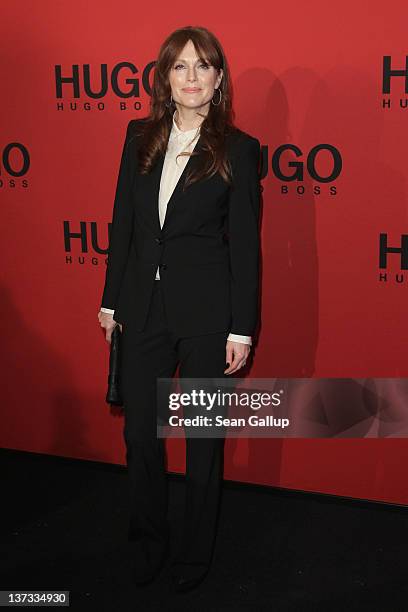 Julianne Moore arrives at the Hugo by Hugo Boss Autumn/Winter 2012 fashion show during Mercedes-Benz Fashion Week Berlin at Gemaldegalerie on January...