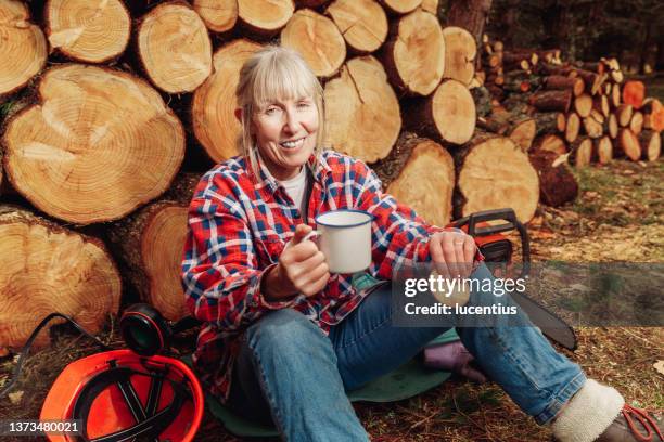 logging lunch break - jägmästare bildbanksfoton och bilder