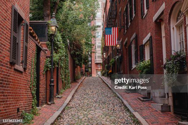 acorn street - acorn street boston stock pictures, royalty-free photos & images