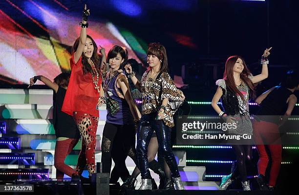 South Korean girl group T-ara perform on stage during the 21st High1 Seoul Music Awards at Olympic Gymnasium on January 19, 2012 in Seoul, South...