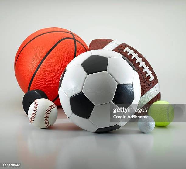 attrezzatura sportive - sports balls foto e immagini stock
