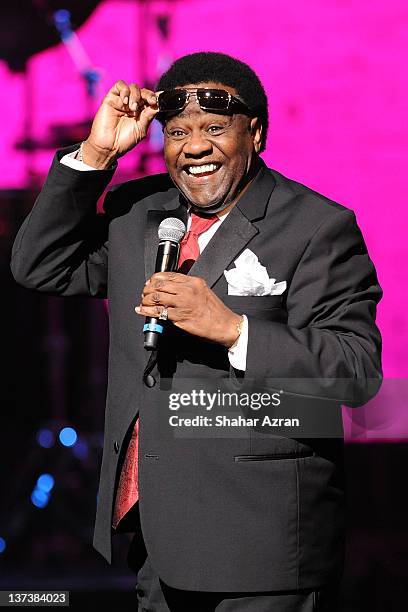Al Green performs at the Obama Victory Fund 2012 Concert at The Apollo Theater on January 19, 2012 in New York City.