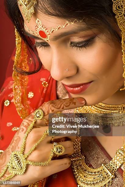 close up of bengali bride - gold jewellery india stock pictures, royalty-free photos & images