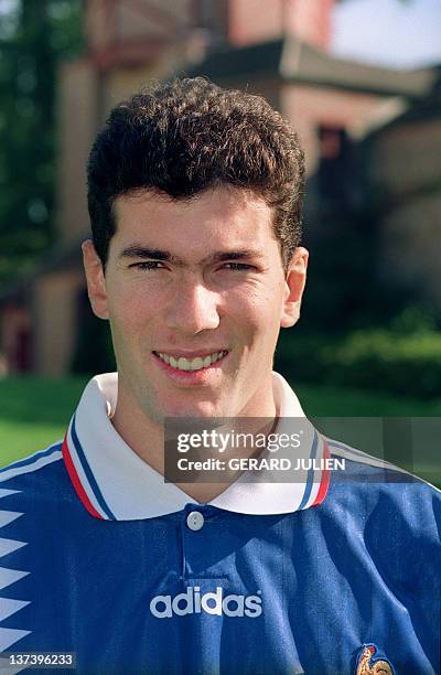 Zinédine Zidane Bans Press and Photographers for First France Team Gathering Zinédine Zidane Bans Press and Photographers for First France Team Gathering