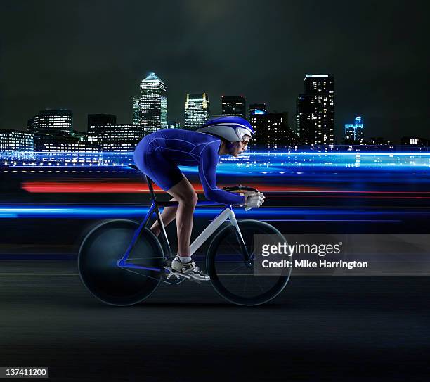 professional velodrome cyclist in london - agility concept stock pictures, royalty-free photos & images