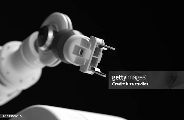 new high tech industrial robot for automated manufacturing - claw stock pictures, royalty-free photos & images