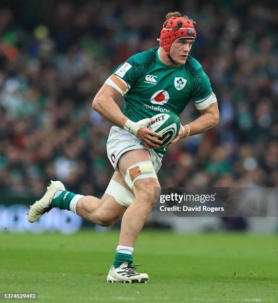 Josh van der Flier of Ireland breaks with the ball during the Six Nations Rugby match between Ireland and Italy at Aviva Stadium on February 27, 2022...