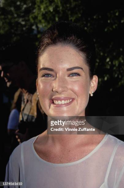 American actress Lara Flynn Boyle attends the 1994 MTV Movie Awards, held at at Sony Pictures Studios in Culver City, California, 4th June 1994.