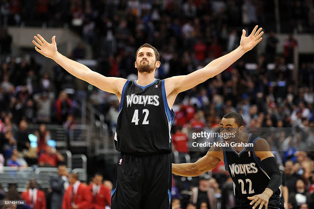 Minnesota Timberwolves v Los Angeles Clippers