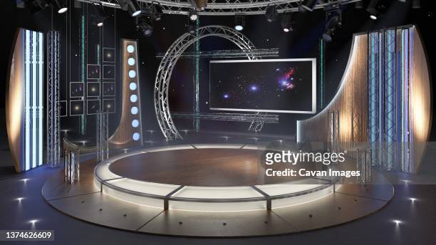 virtual tv studio set. green screen background. 3d rendering - television studio - fotografias e filmes do acervo