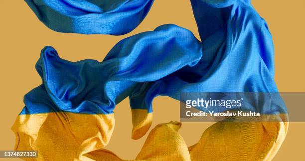 ukraine flag cloth - ukraine war stock-fotos und bilder