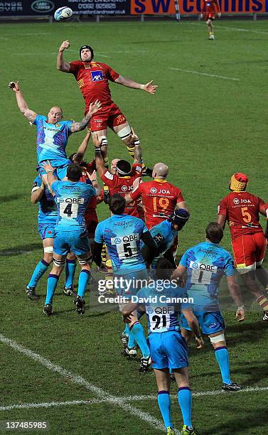 Lineout action during the Amlin Challenge Cup match between Exeter Chiefs and Perpignan at Sandy Park on January 21, 2012 in Exeter, England.