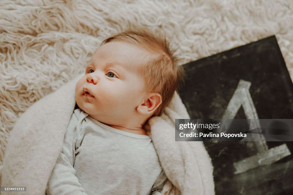 Bambino di 1 mese