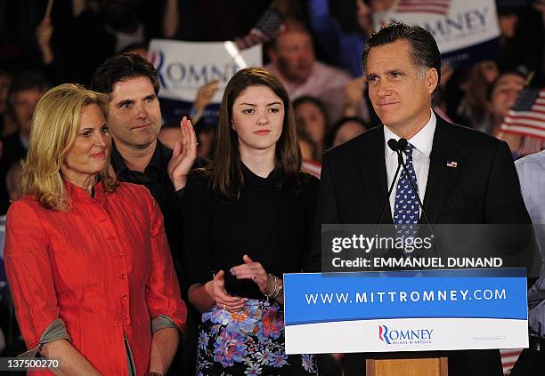 Mitt Romney Rally Gd Rom Photos and Premium High Res Pictures - Getty Images