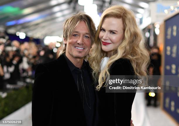 Keith Urban and Nicole Kidman attend the 28th Screen Actors Guild Awards at Barker Hangar on February 27, 2022 in Santa Monica, California.