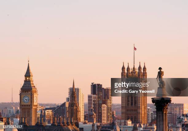 london city skyline - london stock-fotos und bilder