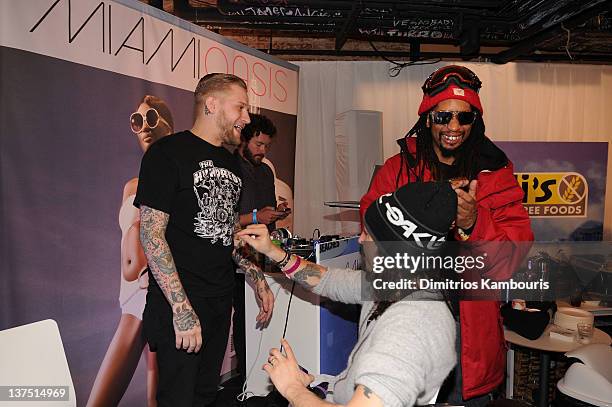 Jason Manzell Rapper 17 Jason Hoodrich Stock Photos, High-Res Pictures, and Images - Getty ...