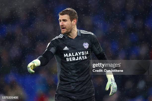 Alex Smithies of Cardiff City gestures to his team-mates during the Sky Bet Championship match between Cardiff City and Derby County at Cardiff City...