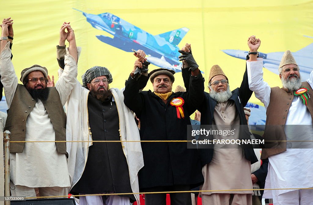 Pakistani Islamist groups and political