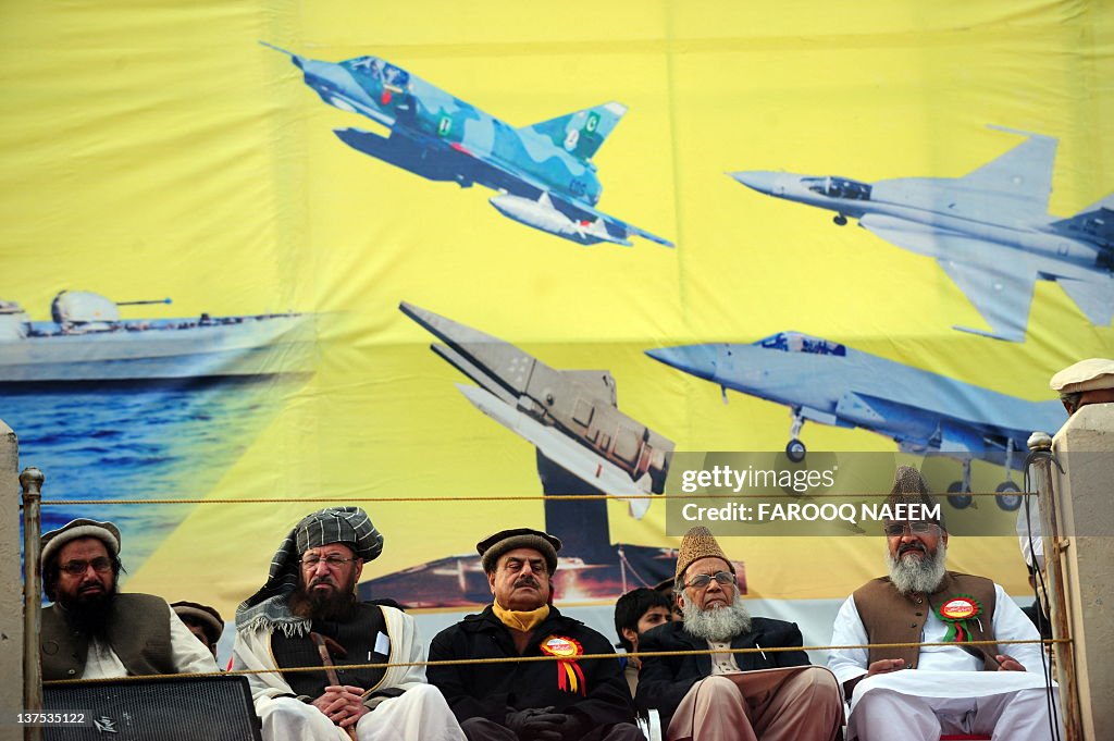 Pakistani Islamist groups and political