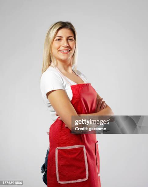 femme avec le tablier - apron woman photos et images de collection