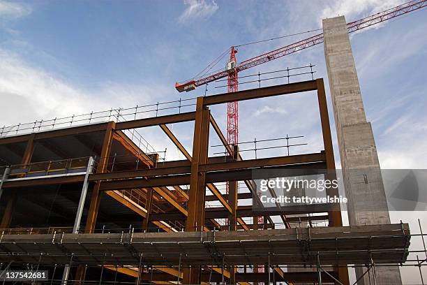 solar de construcción - viga característica arquitectónica fotografías e imágenes de stock