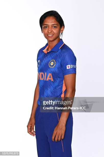 Harmanpreet Kaur of India poses during an India squad portrait session ahead of the 2022 ICC Cricket World Cup at Orangetheory Stadium on February...