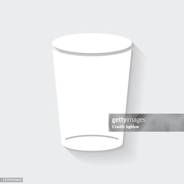 119 Ilustraciones de Vaso Vacio - Getty Images 119 Ilustraciones de Vaso Vacio - Getty Images
