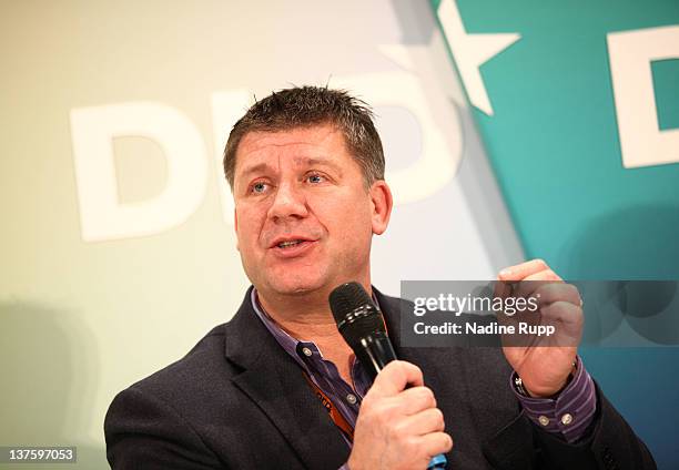 O2 Germany Ceo 72 Rene Schuster Stock Photos, High-Res Pictures, and Images - Getty Images