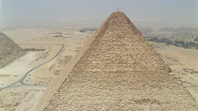 Kheops Pyramids 458 Kheops Pyramid Stock Videos, Footage, & 4K Video Clips - Getty Images