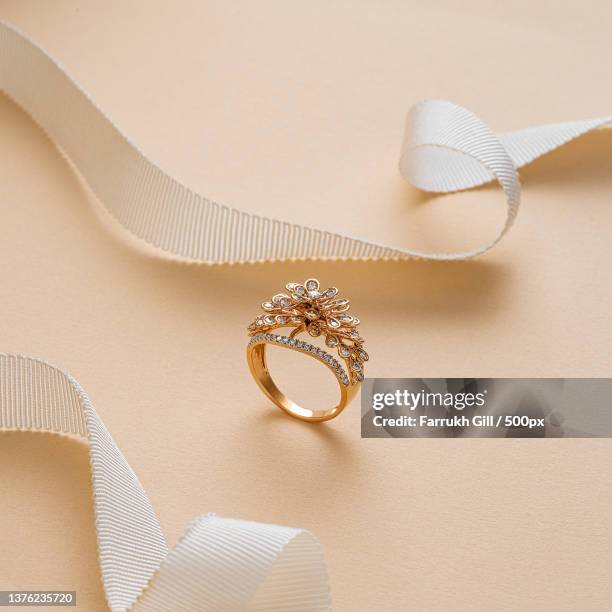 Diamond Rings With Ribbons 343 Ring Wedding Ribbon Stock Photos, High-Res Pictures, and Images ...
