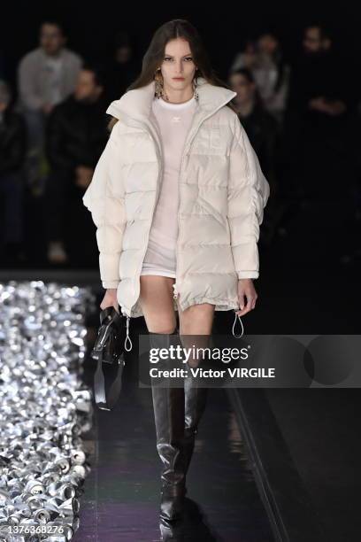 Model walks the runway during the Courreges Ready to Wear Fall/Winter 2022-2023 fashion show as part of the Paris Fashion Week on March 1, 2022 in...