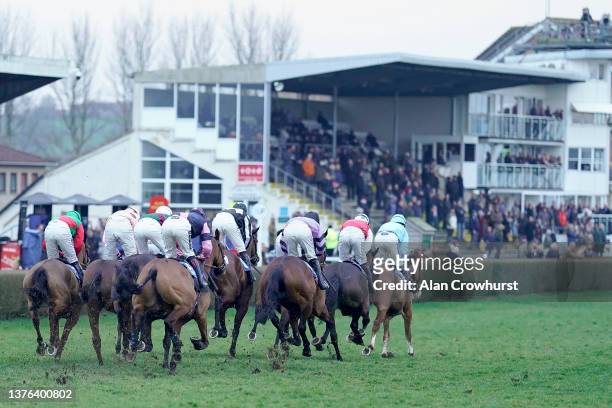 General view as runners pass the grandstands during The Visit racingtv.com Handicap Hurdle at Wincanton Racecourse on March 02, 2022 in Wincanton,...