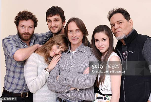 Actors Danny Masterson, Alexia Rasmussen, Robert Carlyle, writer/director Marshall Lewy, actors Savannah Lathem and A. Martinez pose for a portrait...