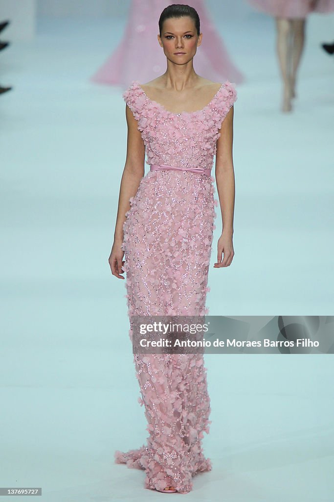Elie Saab: Runway - Paris Fashion Week Haute Couture S/S 2012