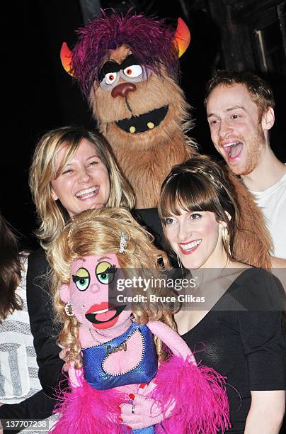 Jennifer Nettles poses with "Trekkie Monster" and "Lucy T. Slut" at "Avenue Q" Off-Broadway at New World Stages on January 18, 2012 in New York City.