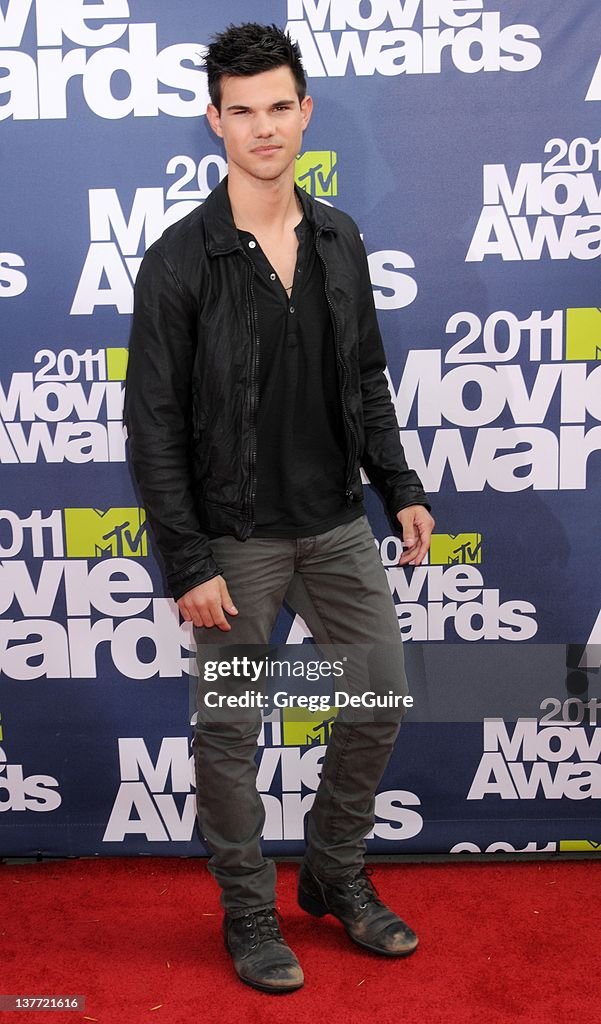 2011 MTV Movie Awards - Arrivals