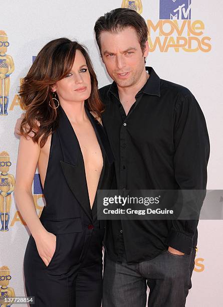 Elizabeth Reaser and Justin Kirk attend the 2010 MTV Movie Awards at the Gibson Amphitheatre on June 6, 2010 in Universal City, California.