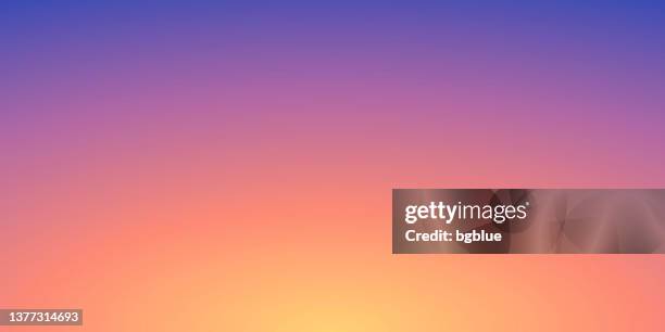 bildbanksillustrationer, clip art samt tecknat material och ikoner med abstract blurred background - defocused purple gradient - solnedgång