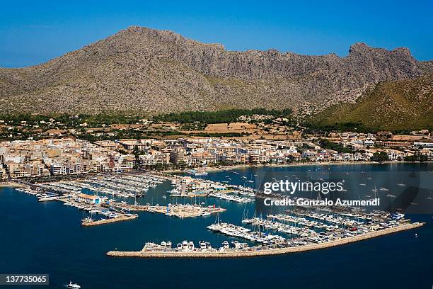 port of pollensa. - puerto pollensa stock-fotos und bilder