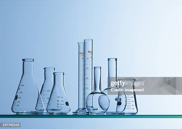 laboratory instruments - measuring cylinder stock pictures, royalty-free photos & images