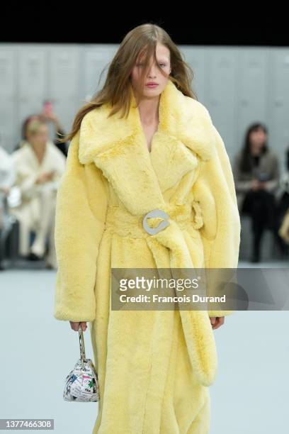 Model walks the runway during the Coperni Womenswear Fall/Winter 2022-2023 show as part of Paris Fashion Week on March 03, 2022 in Paris, France.