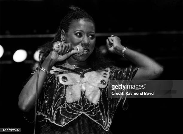 Singer Mary Davis of The S.O.S. Band performs at the Auditorium Theater in Chicago, Illinois in 1985.
